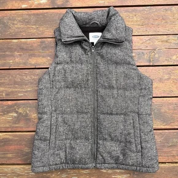 OLD NAVY GRAY HERRINGBONE WOOL BLEND PUFFER VEST SIZE MEDIUM - Picture 9 of 9